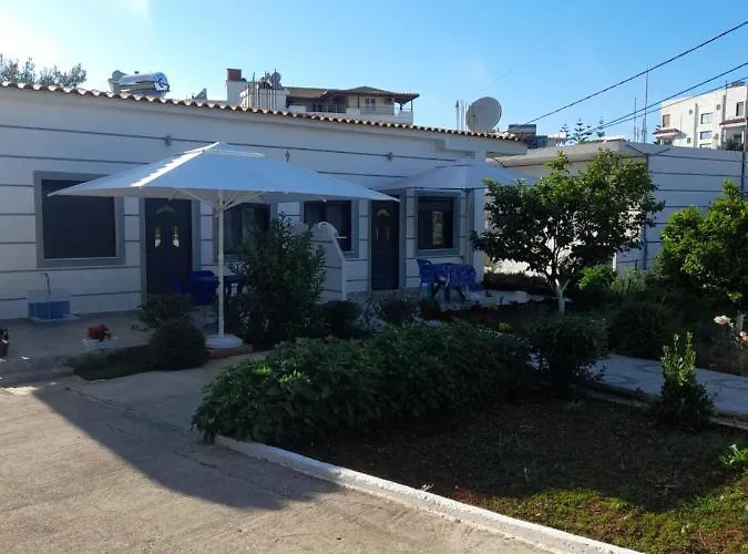 Vila F&M Ksamil