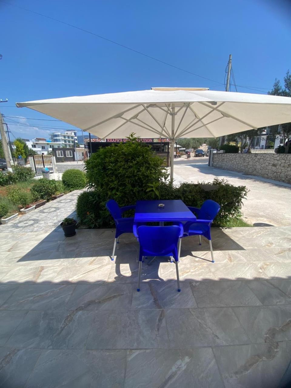 F&m Ksamil